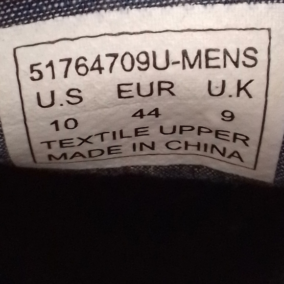 Levi's men's slip on shoes size 10 - Picture 9 of 10